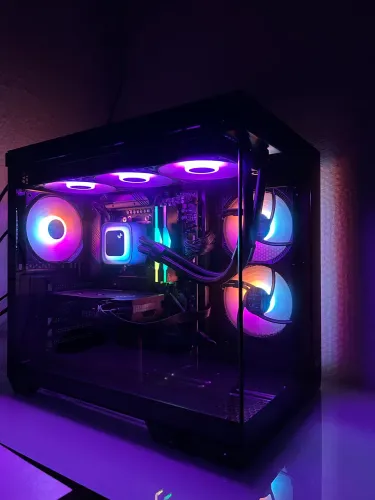 Ryzen 7 7800x3D complete.