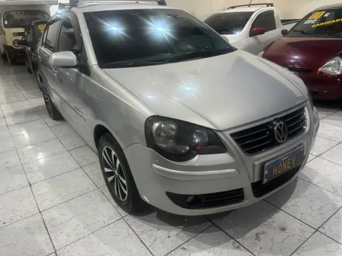 Volkswagen Polo Sed./sed. Comf. 2.0/2.0 Flex 8V 4P 2010