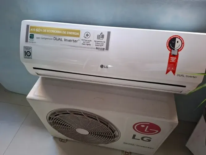 Ar-Condicionado LG Dual Inverter 9.000 BTUs
