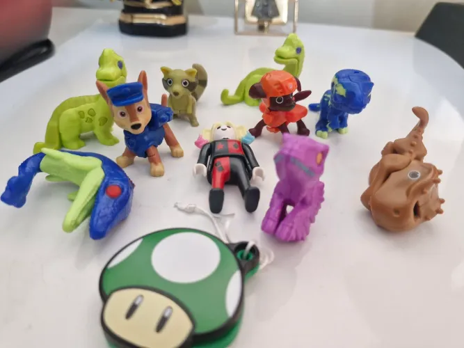 Lote kinder ovo - diversos