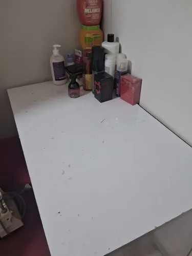 Escravaninha sem gaveta