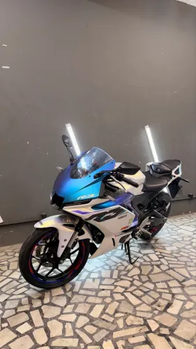MOTO YAMARA YZF R3 ABS