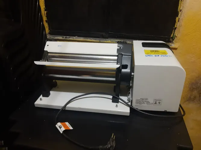 Cilindro Laminador Elétrico para massa de pastel