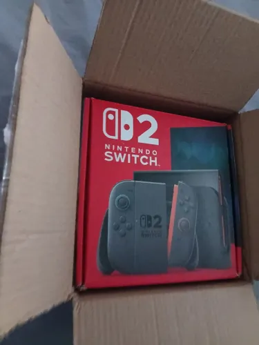 Switch 2 novo nunca usado versão com FC 26 mídia física..