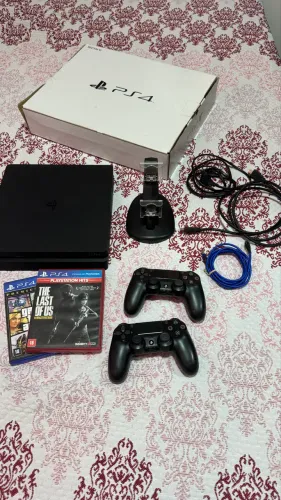 Ps4 slim