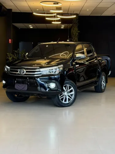 Toyota Hilux CD SRX 4X4 2.8 TDI 16V Diesel Aut. 2018