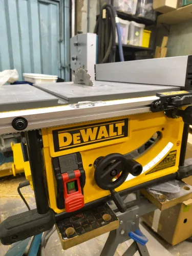 Serra de Mesa DeWalt DWE *W 10" Profissional - Excelente Estado