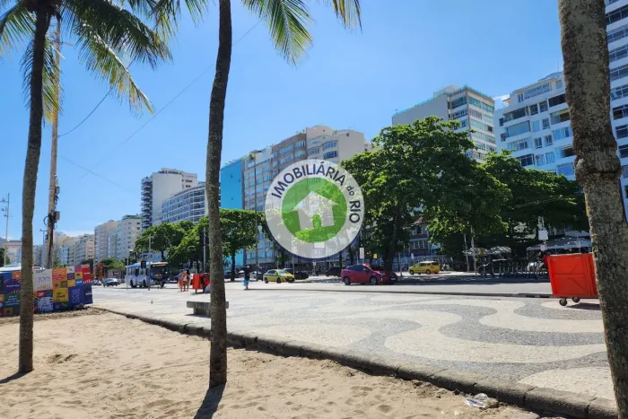 Apartamento de Luxo à Venda em Copacabana-RJ: 3 Quartos, 1 Suíte, 3 Salas, 4 Banheiros e 1