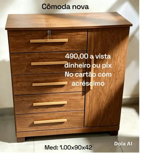 Comoda nova com chave