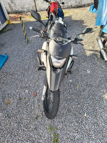 XRE 300
