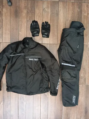 Kit com Calça, Jaqueta e Luva para estrada, moto e viagens