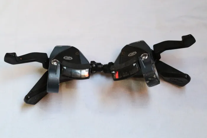 Trocadores e Câmbios Shimano Deore LX SL-M570 1999