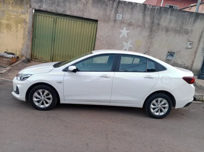 Chevrolet Onix Plus LT 1.0 12V Flex Mec. 4P 2023