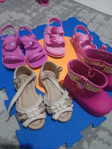 Calçados infantil menina usados