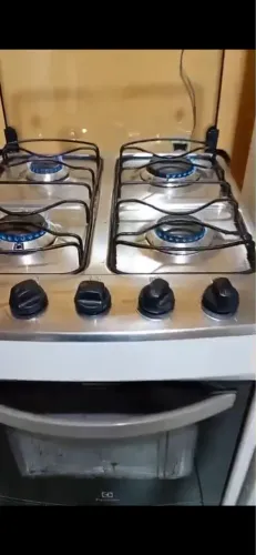 Vendo fogão 4 bocas