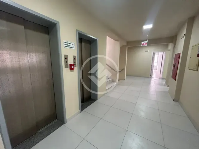 SALA COMERCIAL - Centro - FR-153248