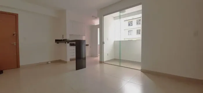 Apartamento para locação com 2 quartos, sendo 1 suíte, no bairro Santo Antônio em BH