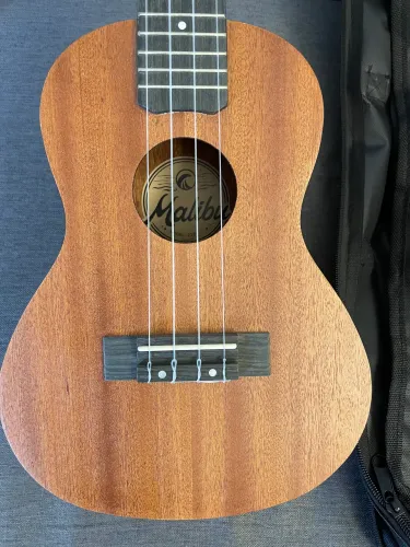Ukulele Malibu