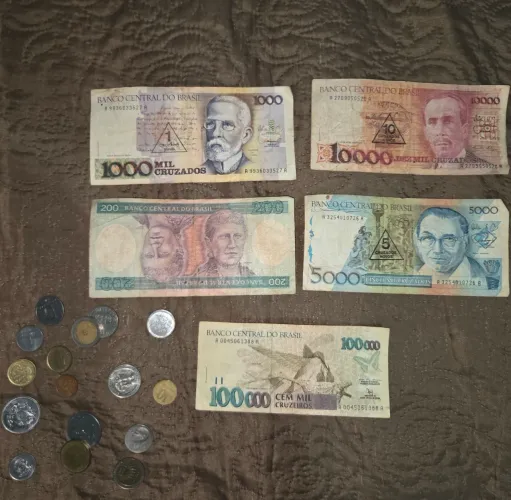 Dinheiro Antigo Colecionador (notas e moedas)