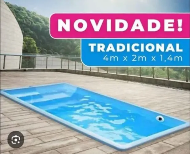 VENDO PISCINA NOVA