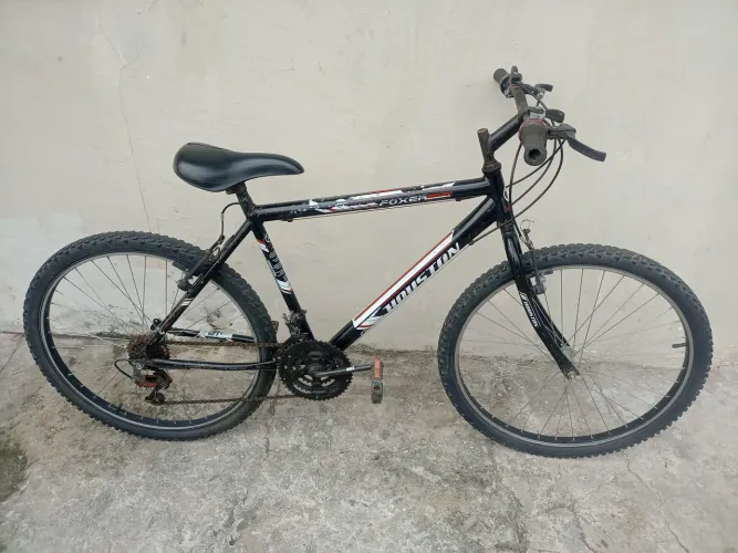 Vendo Bike Aro 26 R$: 270