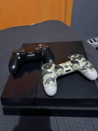 PS4