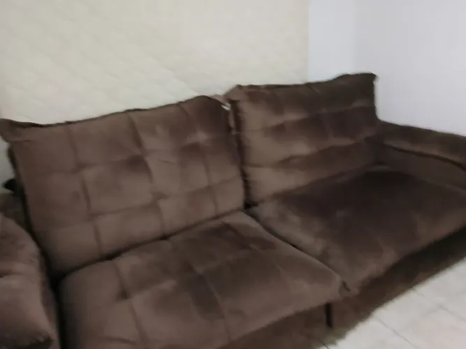 Sofa retrátil super conservado(retirar no Jardim Zulmira)