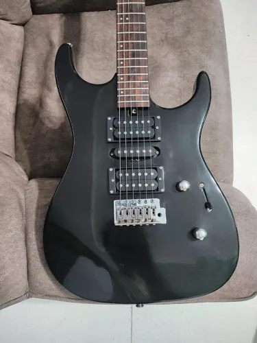 Guitarra washburn