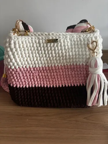 Bolsa de crochê