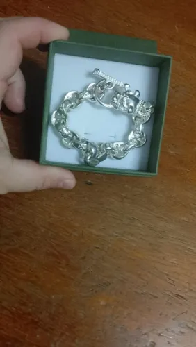Vende se pulseira de prata