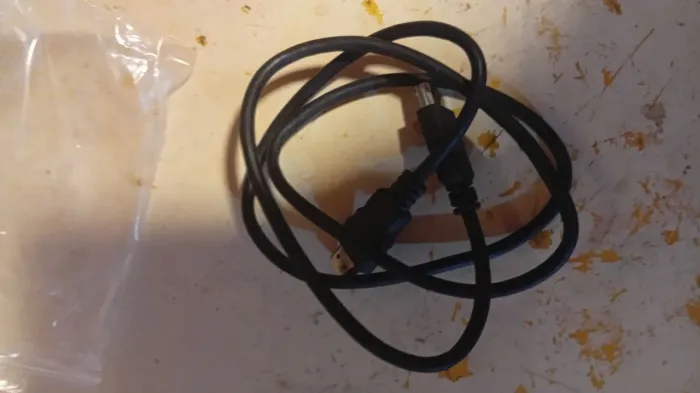 Cabo HDMI 1,5 m preto - ótimo estado