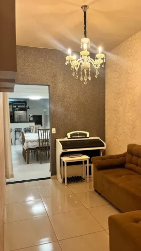 Vendo casa em Varginha 3 quartos 2 banheiros