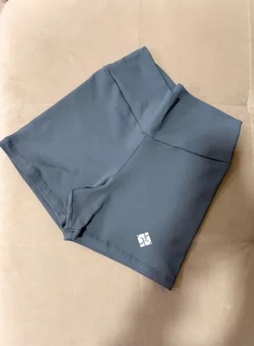 Short Feminino de Academia M
