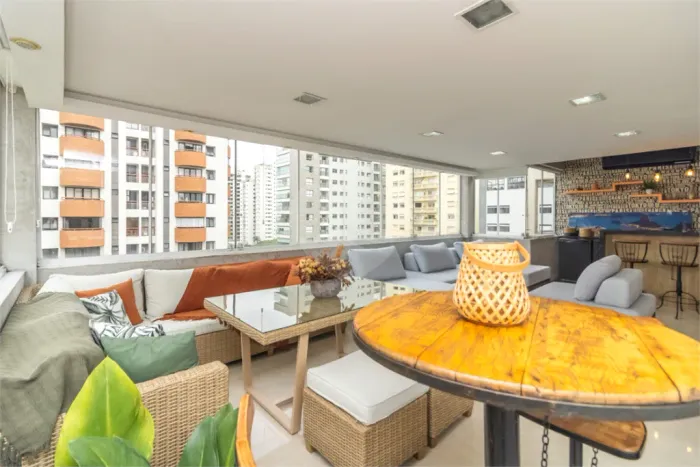 Cobertura à venda com 2 quartos, sendo 1 suíte, no condomínio Sun Garden, São Paulo - SP