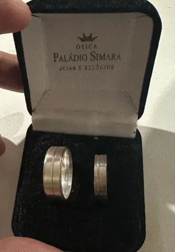 Aliança de prata