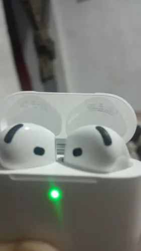 Airpod 4