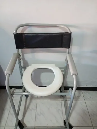 Cadeira de banho para acamado e idoso