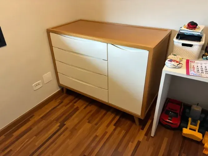Cômoda Retrô Ameise Design Linda e Bem Conservada
