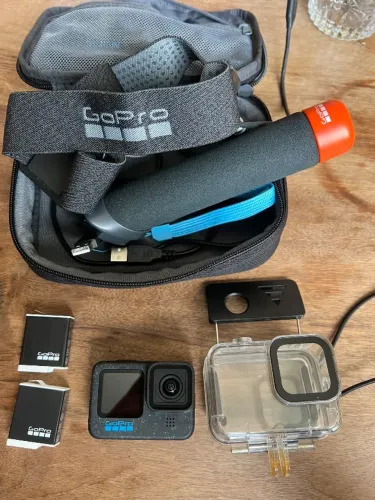 Go Pro Hero 12 (1ano e meio/dois usos)