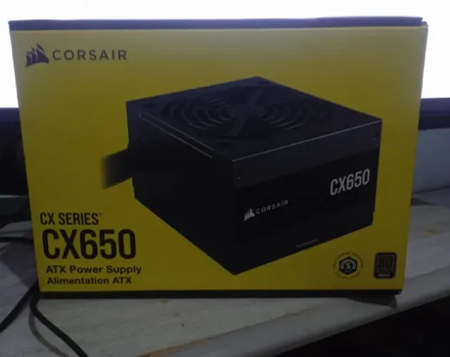 Fonte Corsair CX650, 650W, 80 Plus Bronze, Preto, CP-9020278-BR