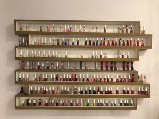 Expositor de Esmaltes em excelente estado
