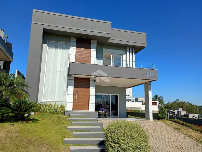 SOBRADO ALTO PADRÃO EM NOVA SANTA RITA