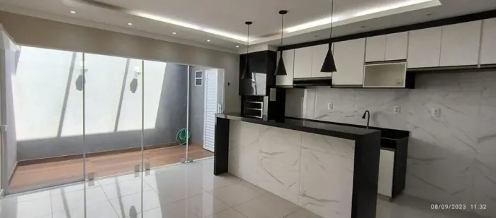 Parque da Liberdade 4 - Casa completo com área gourmet e móveis planejados!!