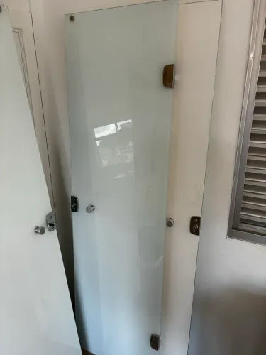 Portas em vidro temperado
