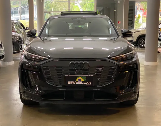 Audi Q6 E-Tron Quattro Sportback Performance Black 2025