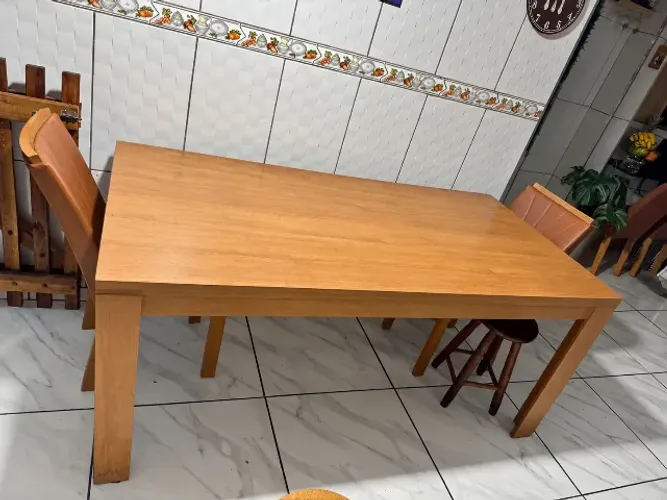Mesa de jantar 6 lugares 
