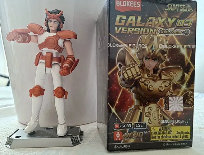 Blokees Saint Seiya Ban de Leão Menor Galaxy Version Wave 3
