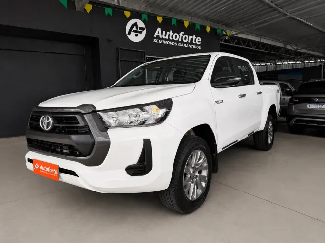 Toyota Hilux CD 4X4 2.8 Diesel Mec. 2024