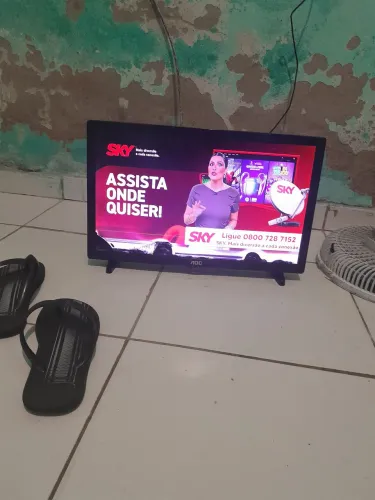 VENDO  MONITOR  17 POLEGADAS AOC  SEM AUDIO  SOMENTE COM IMAGEM POR 120