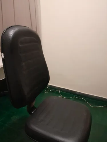 Cadeira de Escritório modelo Presidente ! Apenas 299,00!